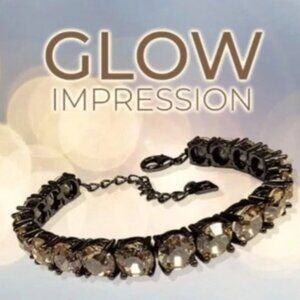 "Park Lane Glow Nude Champagne  Impression Bracelet - NWT & Limited Edition"
